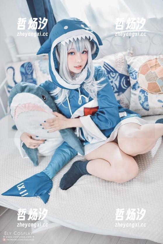 ElyEE子 这组白猫与ElyEE子的照片,实在太会撒娇,我都想给她和猫咪送礼物了