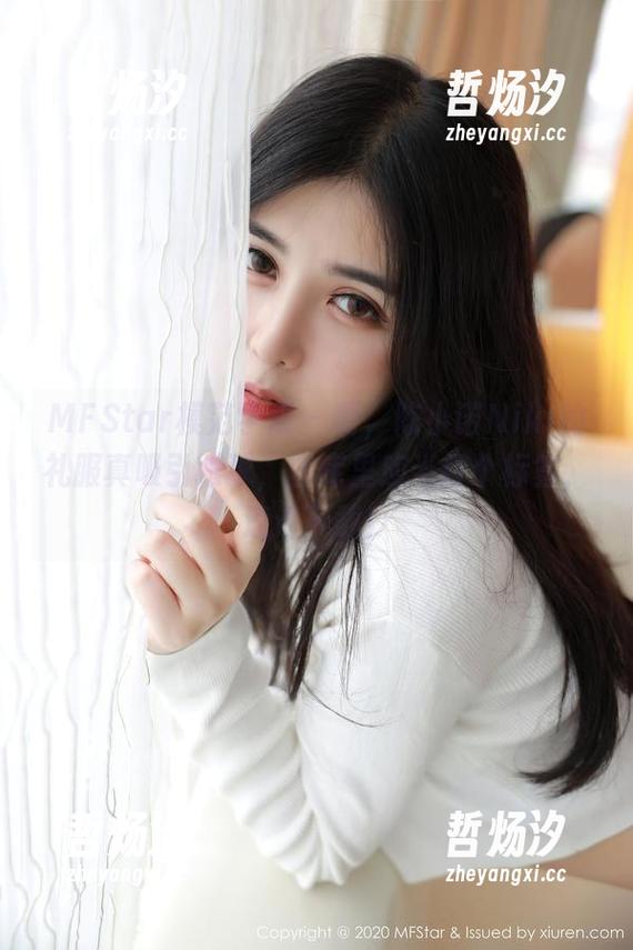 MFStar模范学院 - 啊，陈小诺Niki的礼服真吸引眼球，图库里应当打个标签，速速下载！