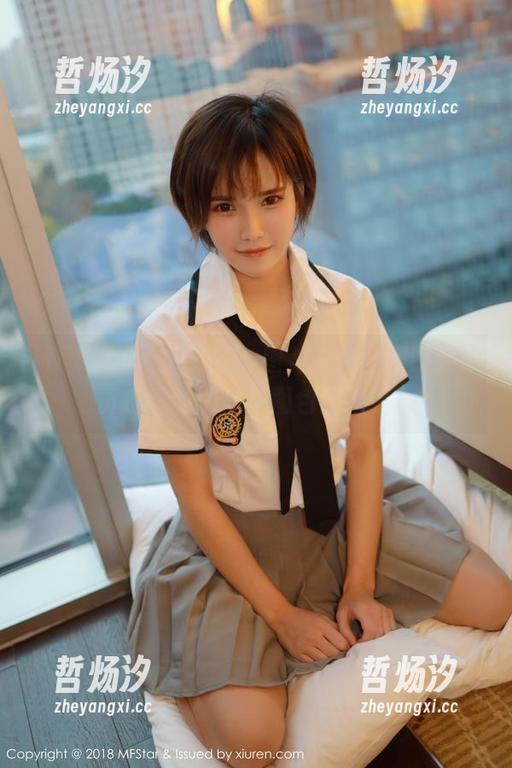 MFStar模范学院 - 图片太美，眼睛要被黄乐然的比基尼图包闪瞎了！