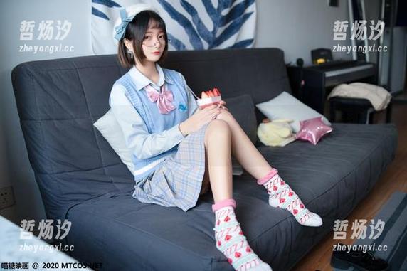 MTYH喵糖映画 喵糖映画精选:纯白少女美眉,简单来说,就是那种你看到时想给她悄悄起个外号的类型。