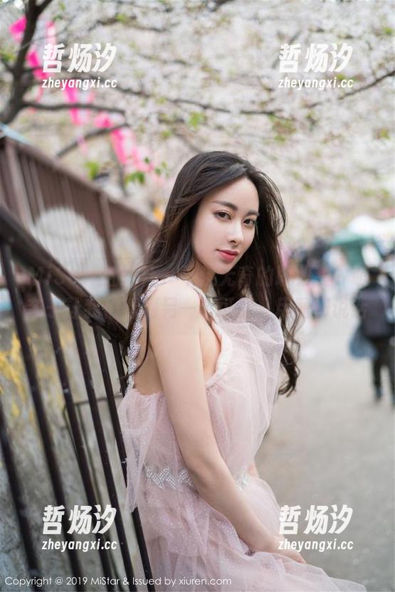 MiStar魅妍社-萌奈子 MiStar魅妍社 - 平淡无奇的职业装,萌奈子让我们看到另一个可能,用图册说话