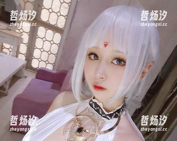 看，PAKI草莓酱化身兔女郎，图片中的柔情已让我小鹿乱撞，下载后该发给谁呢？