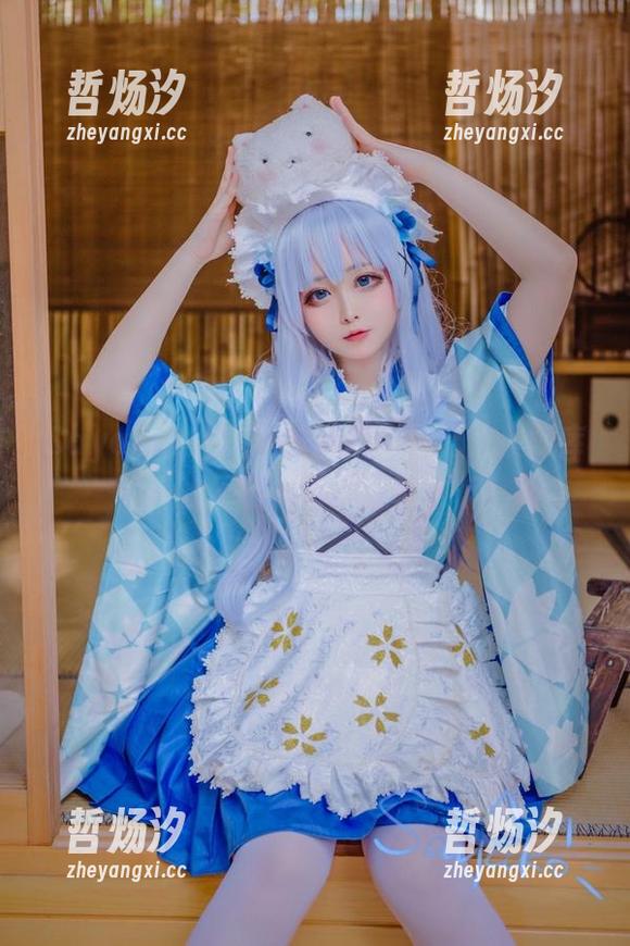 Sayako＿今年4岁的观察日记：凑阿库娅一次不够，得多分享才行！