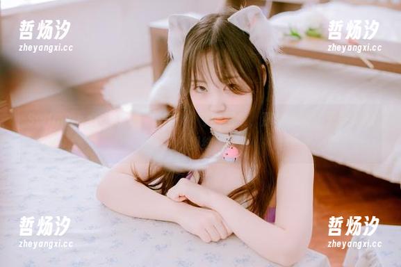 SwimwearVibes：Sia(시아)的图集，那个泳装和无圣光的纠结