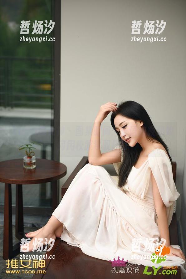 TGOD推女神-王语纯 TGOD推女神 - 图集时间:王语纯教你如何用校服驾驭日常