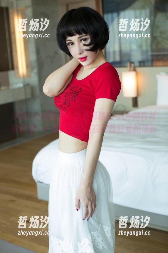 UGirls尤果网-郝晴Grace UGirls尤果网 - 精选郝晴Grace的白衬衫合集——其实她只是在寻找好看的落叶。
