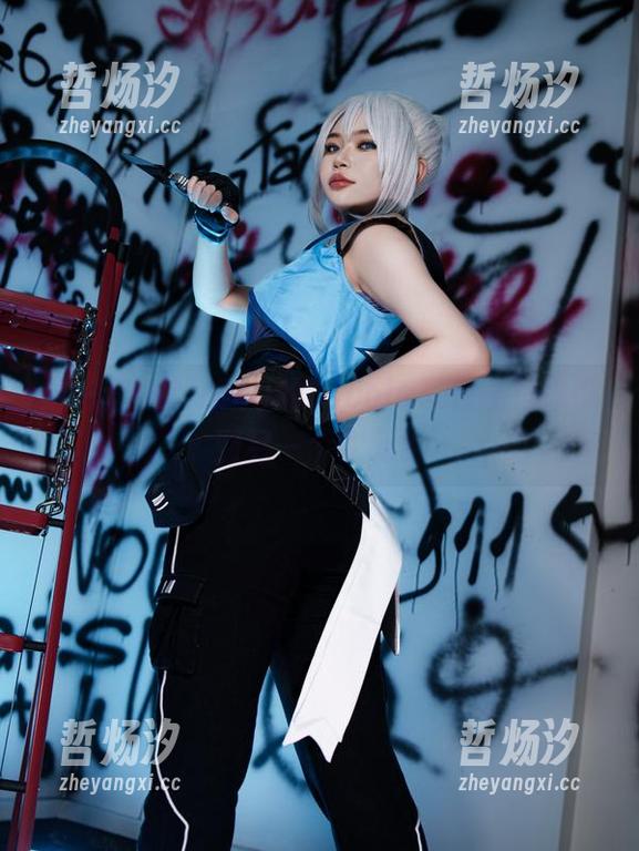 ZinieQ 这一套,ZinieQ的Nicole写真能把你带到另一个次元?