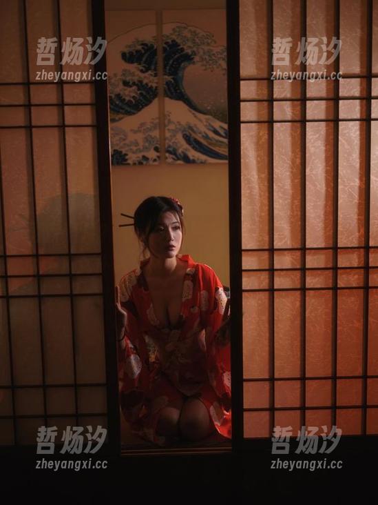 一米八的大梨子 最新照片?不,这是一米八的大梨子的黑贞GK女仆秀,我的眼睛都快要出戏了!