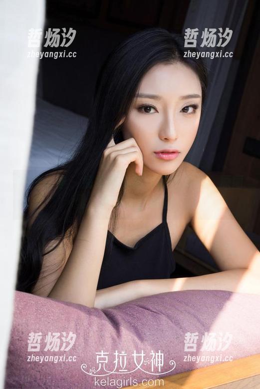 克拉女神-嘉萌 克拉女神 - 挽救你腰酸背痛的决策:原图里,嘉萌玩转瑜伽!