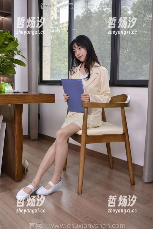 初夏女神 - 点点的妹妹，照片疯狂输出中，原图还能坑人？