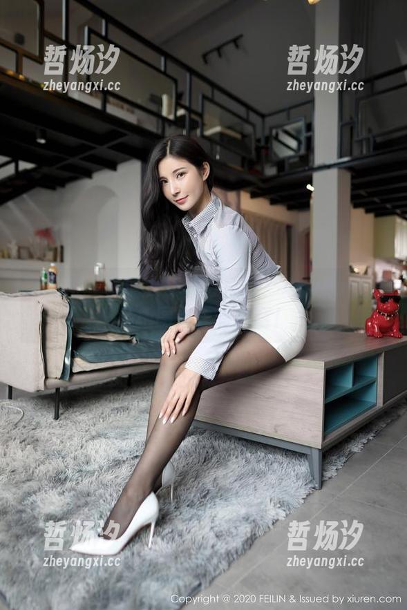 嗲囡囡 - 谁说女仆只会打扫？Arude薇薇私拍图包里有惊喜！