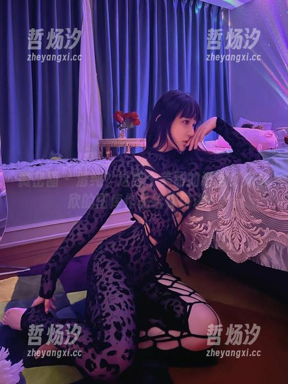 微密圈 - 清纯？这是个美丽的谎言！宋昱欣的图库作品给你讲讲！