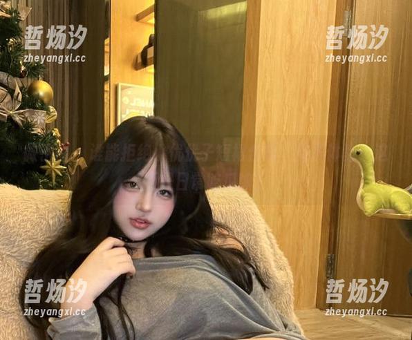 小优优子 微密圈 - 谁能拒绝小优优子短裙合集,免费体验,这不是日常吃瓜嘛?