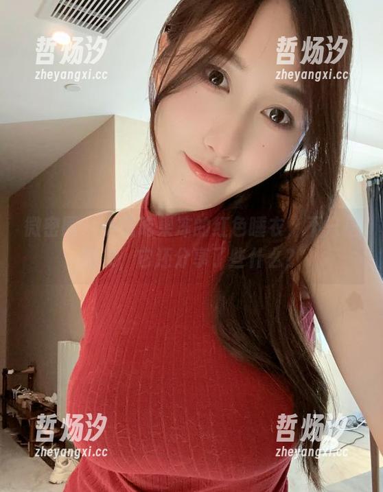 微密圈 - 小玉吃果冻的红色睡衣，不只是睡衣，它还分享了些什么？