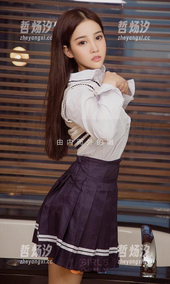 尤果网爱尤物-夏沫沫 尤果网爱尤物 - 双马尾写真:夏沫沫觉得自己像个小女孩,而我却只能在角落默默羡慕。