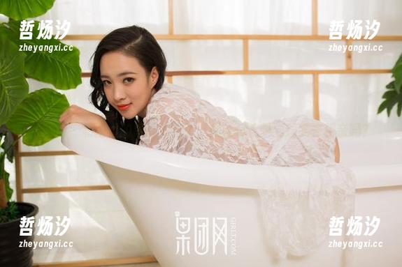 果团网 - 私拍里的婚纱太绝了，周大萌这是要逼我去相亲吗？