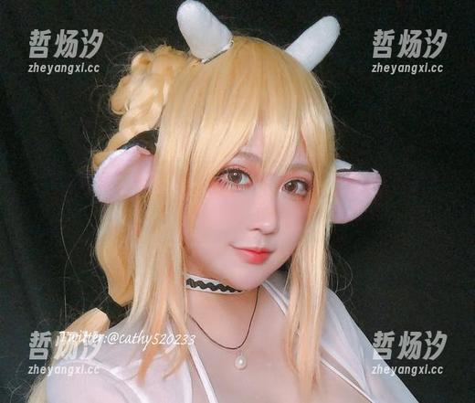 下载椒妮佐仁的白色写真集，绝对不会让你失望的‘老司机’