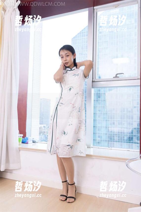 物恋传媒 - 佳琪裸足在线：当艺术变成一种踢掉鞋子的乐趣！