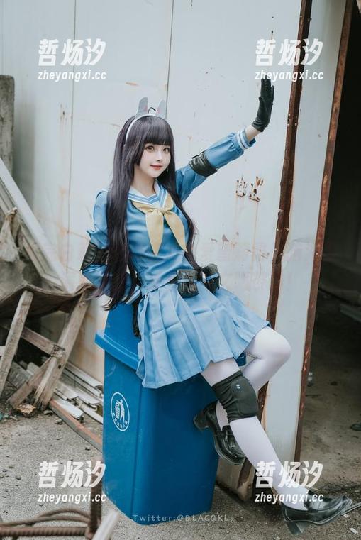 白莉爱吃巧克力 看完白莉爱吃巧克力的爱蜜莉雅,脑海里满是疑惑,果然是本文喝茶啦!