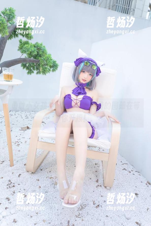 勇敢小女孩神楽坂真冬，免费的图册在等你开撩！