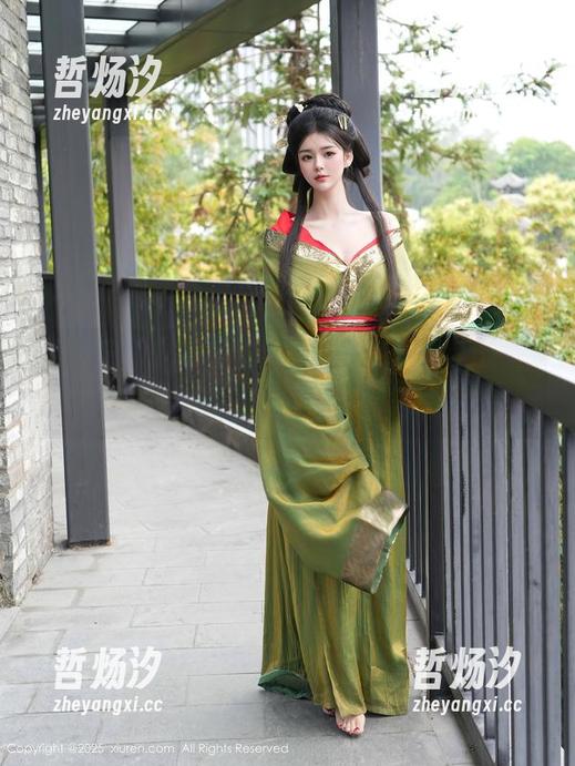 秀人网-vetiver嘉宝贝儿 秀人网 - 别问了,图包更新了,vetiver嘉宝贝儿的女神气场依旧在线!