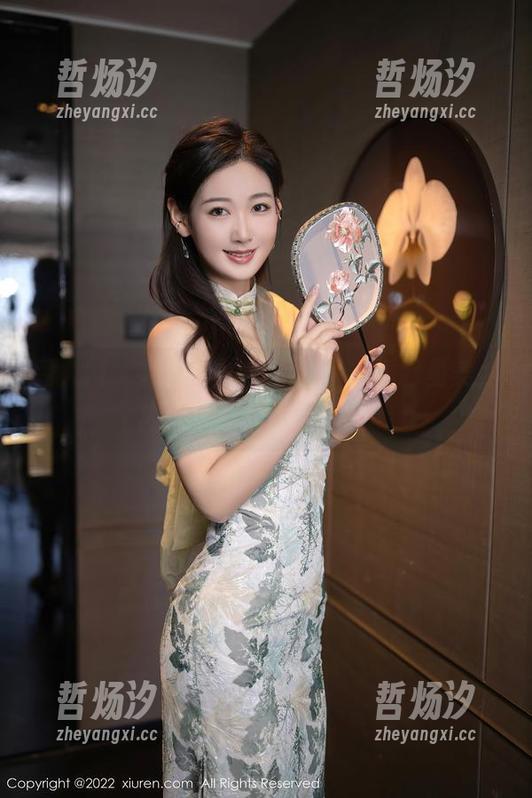 秀人网-月夕Lily 秀人网 - 月夕Lily出新图了,婚纱虽美,内心波澜壮阔你懂的。