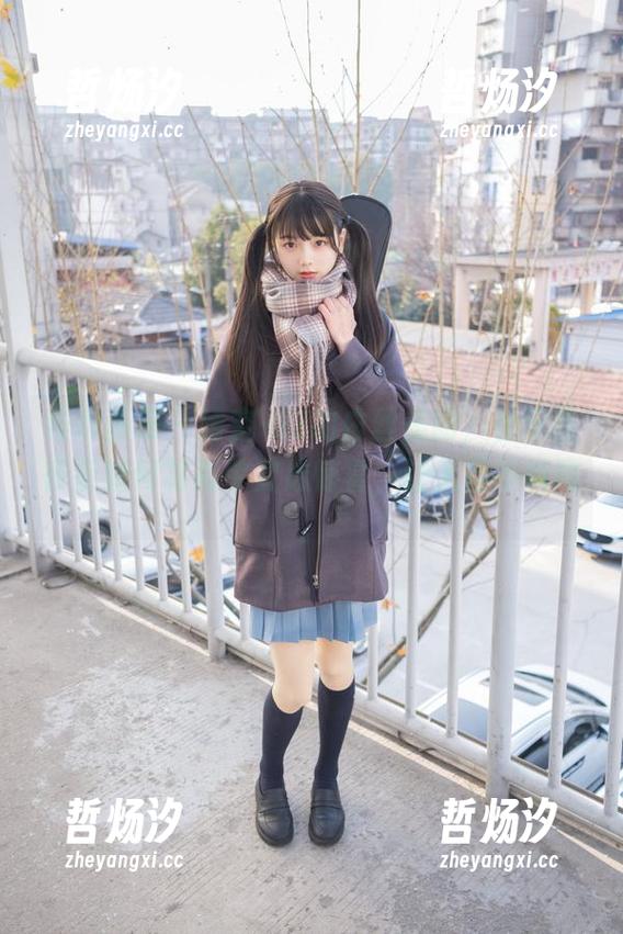稚乖画册-赤西夜夜 稚乖画册 - 晴空-03的白丝美图,看赤西夜夜如何将简单变成惊喜,让人目不转睛。