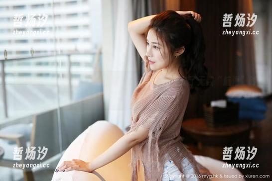 美媛馆 - 美桃酱的定制图集：水手服陪我度过了无数“航海”时光！