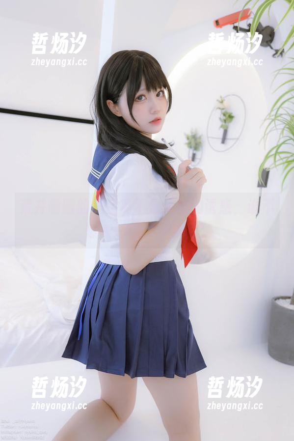 荒井喵喵的美足真不是一般的诱惑，谁不想来一包cos图呢？