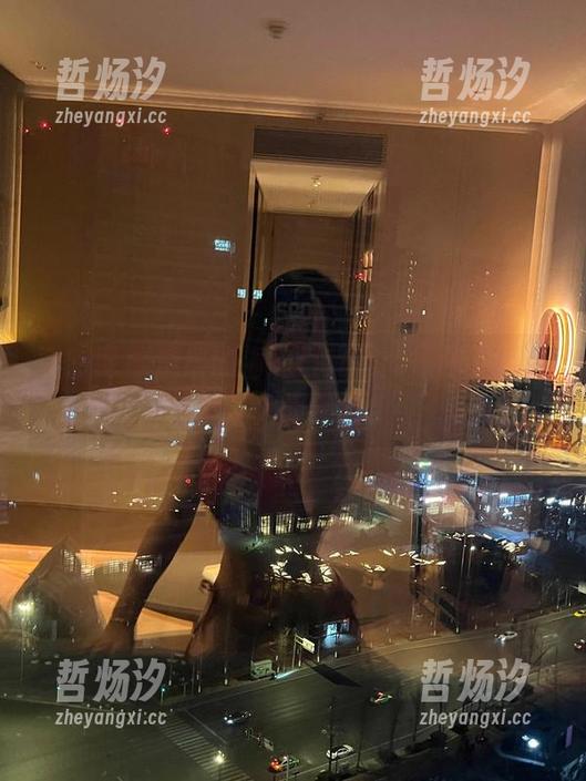詹詹 微密圈 - 詹詹的海边日光浴:原图赏析,真是人间绝色!