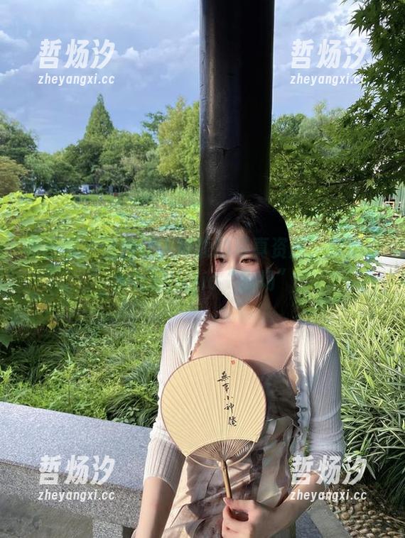 微密圈 - 近得让人捧腹的写真资源，软妹小九九的jiojio“剧场”