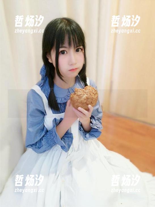 谁敢下载逐月Su的学妹写真？说不定会后悔。