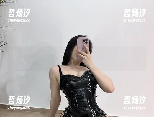 铁锤姐姐 微密圈 - 铁锤姐姐的旅拍合集,下载后会不会突然会走路?
