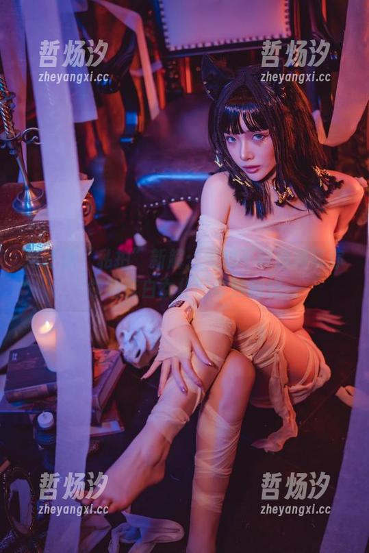 这才是“私拍”新解：雯妹不讲道理带你领略蓝白女仆的奇妙旅行